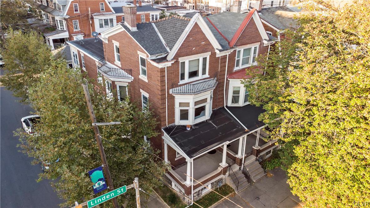 1653 West Linden Street