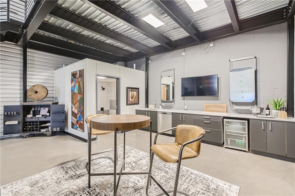 5715 Stables Way Unit 104