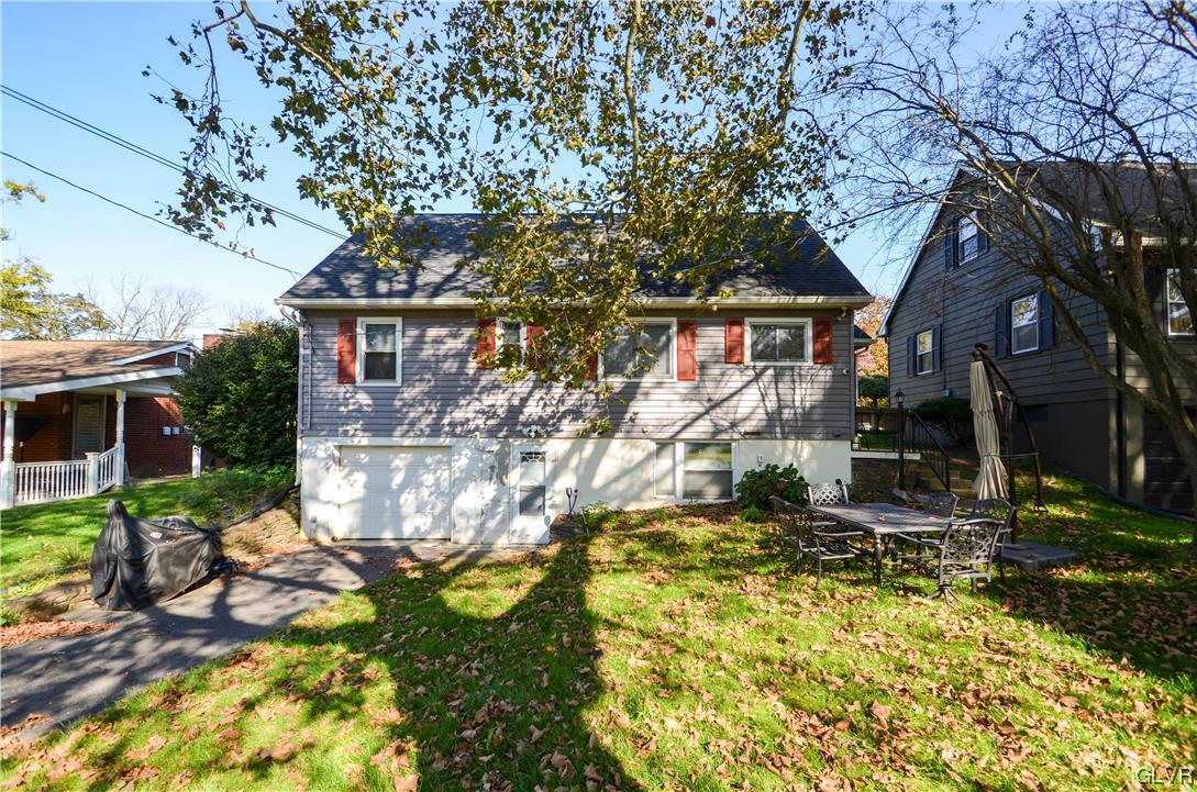 1540 Bushkill Street