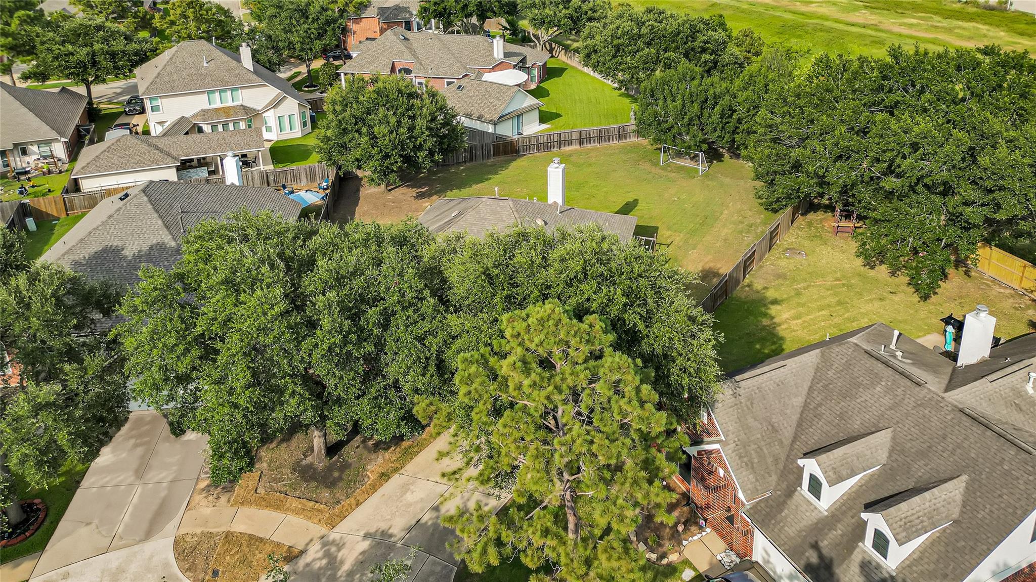 7102 Hollow Field Lane