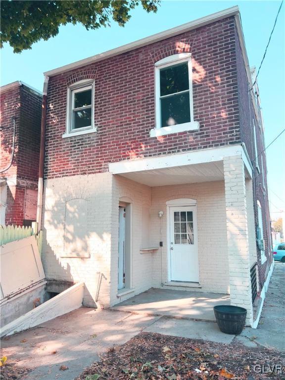 418 East Linden Street