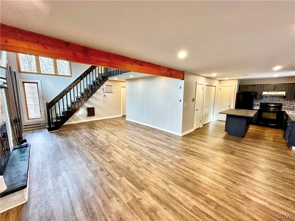 6467 Decker Road