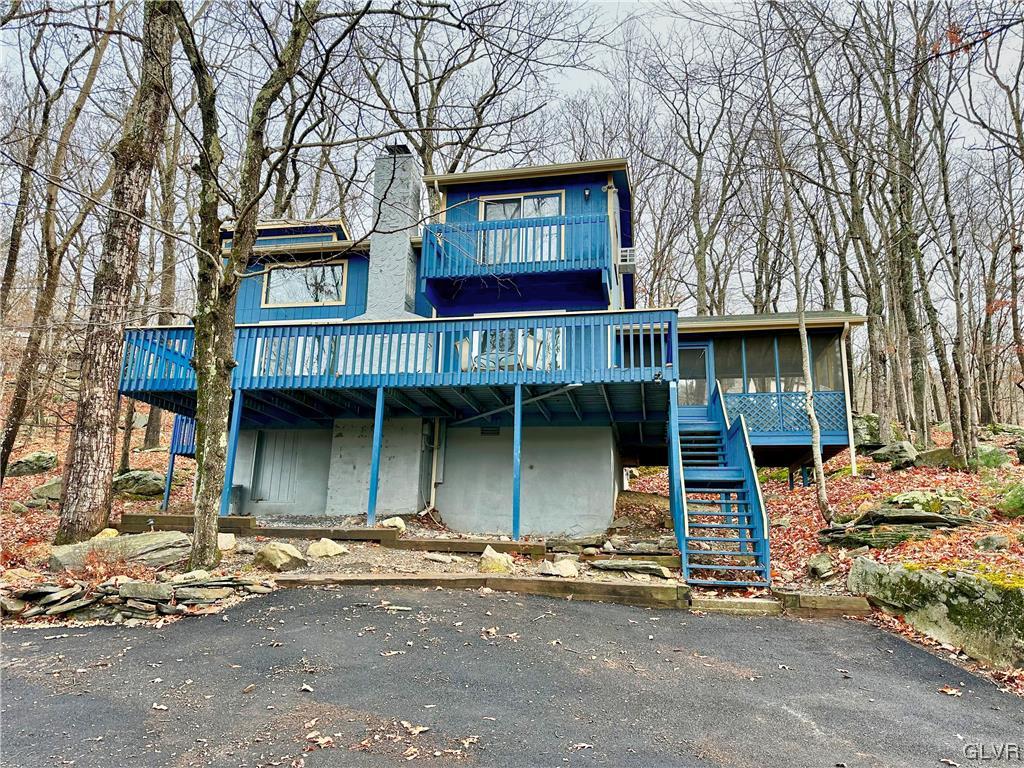 6467 Decker Road