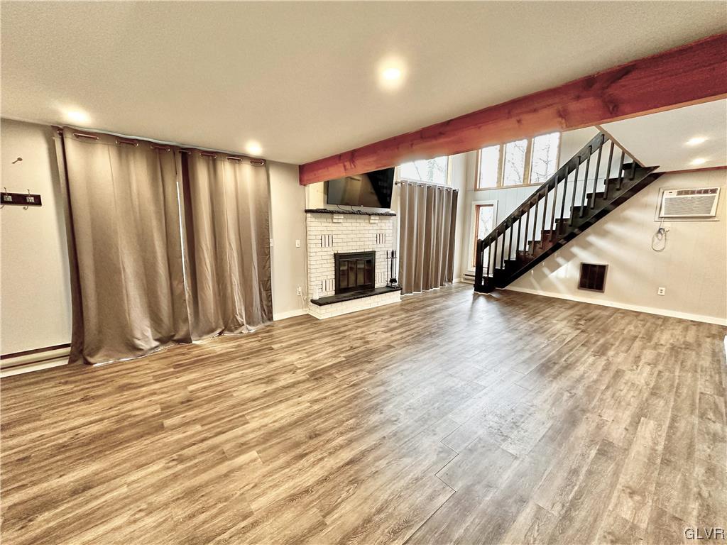 6467 Decker Road