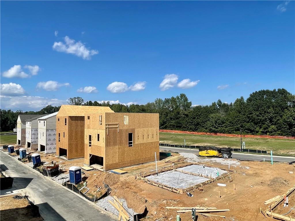 1374 Creekside Circle NW (#24)