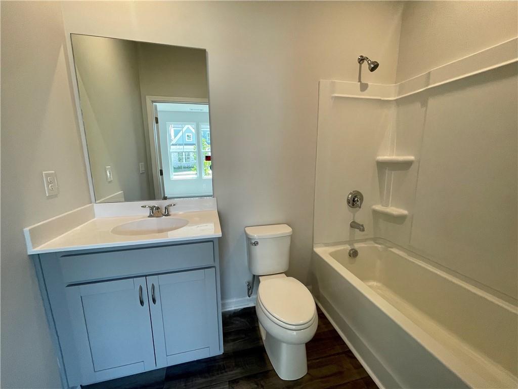 1374 Creekside Circle NW (#24)