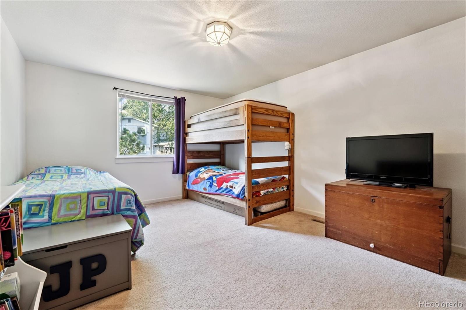 600 Highland Drive