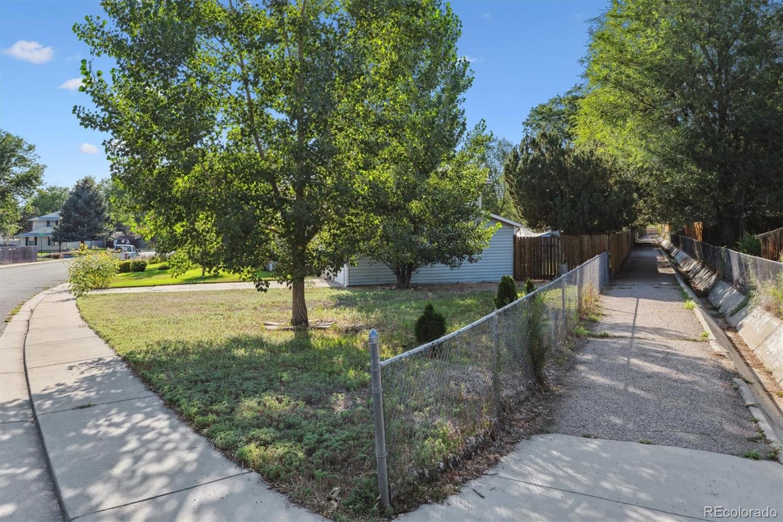 600 Highland Drive