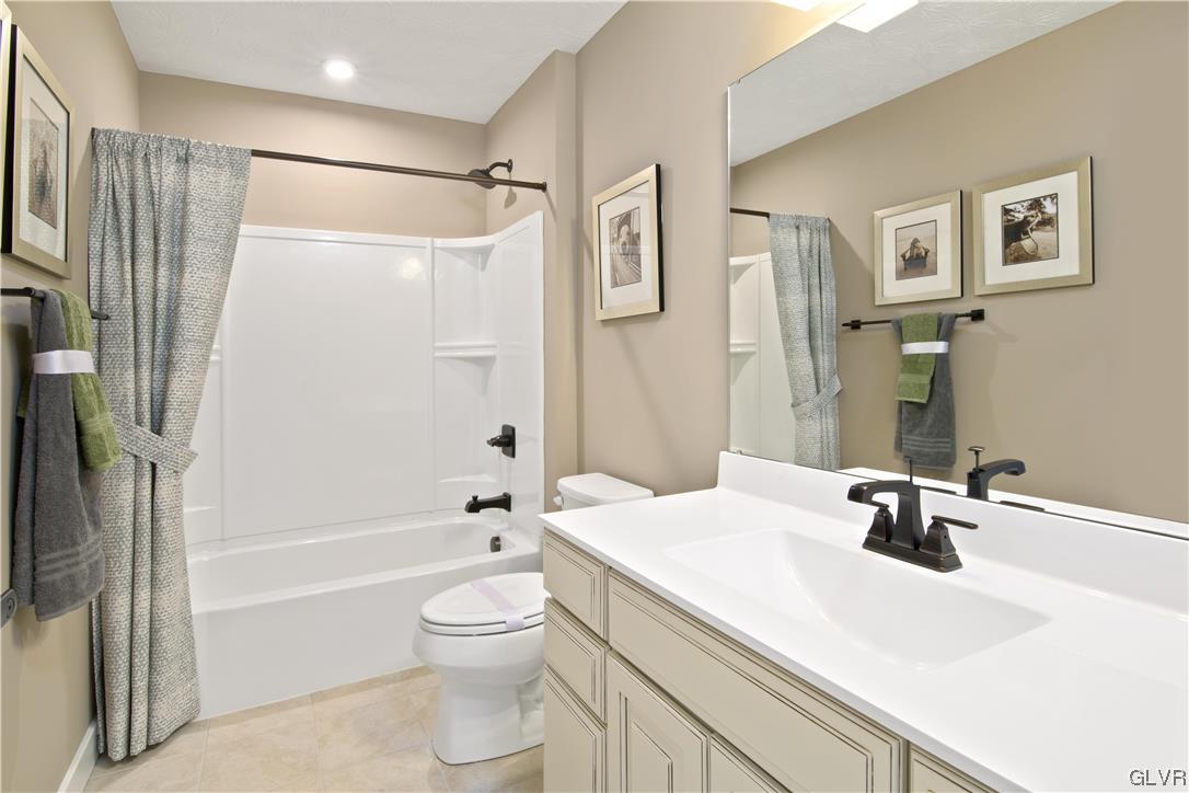 1282 Pine Valley Lane