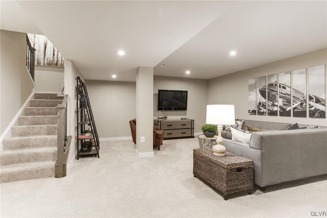 1282 Pine Valley Lane