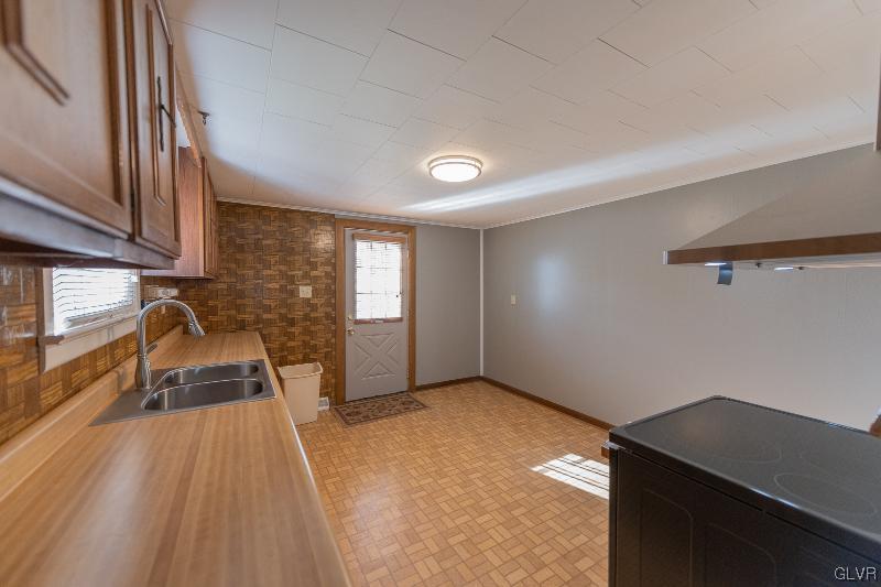 581 Atlas Road