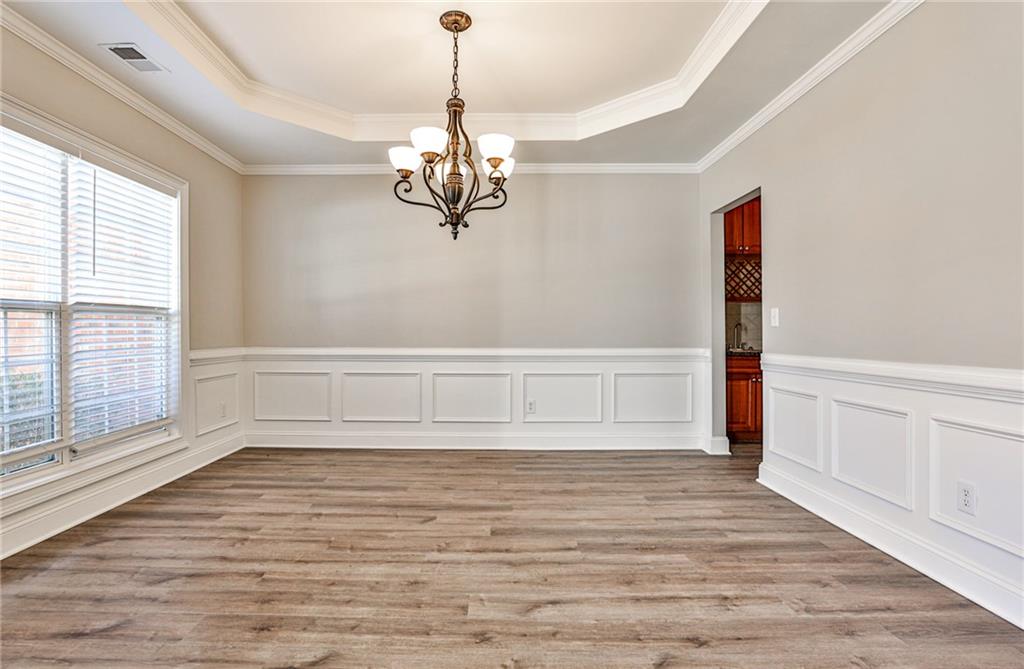 530 Gracelyn Court SW