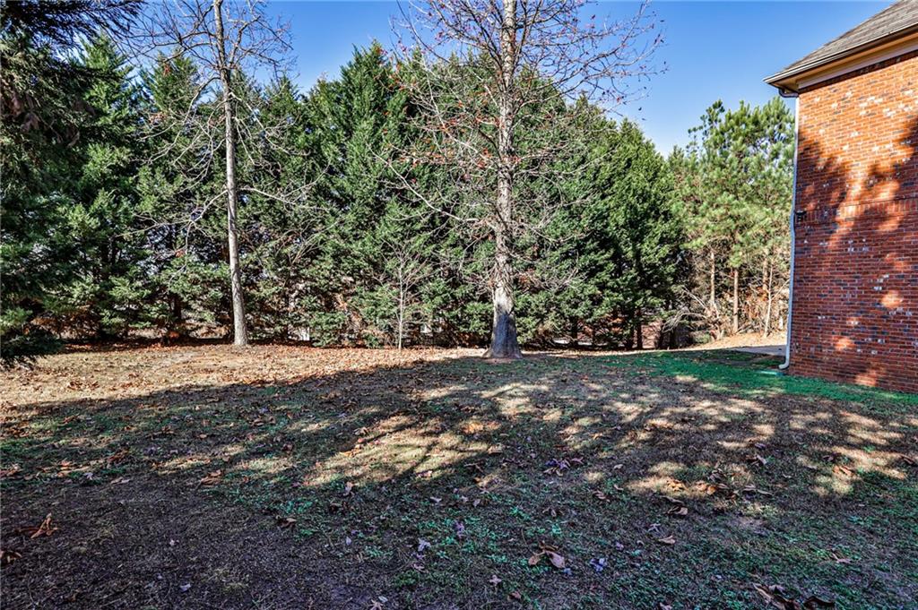 530 Gracelyn Court SW