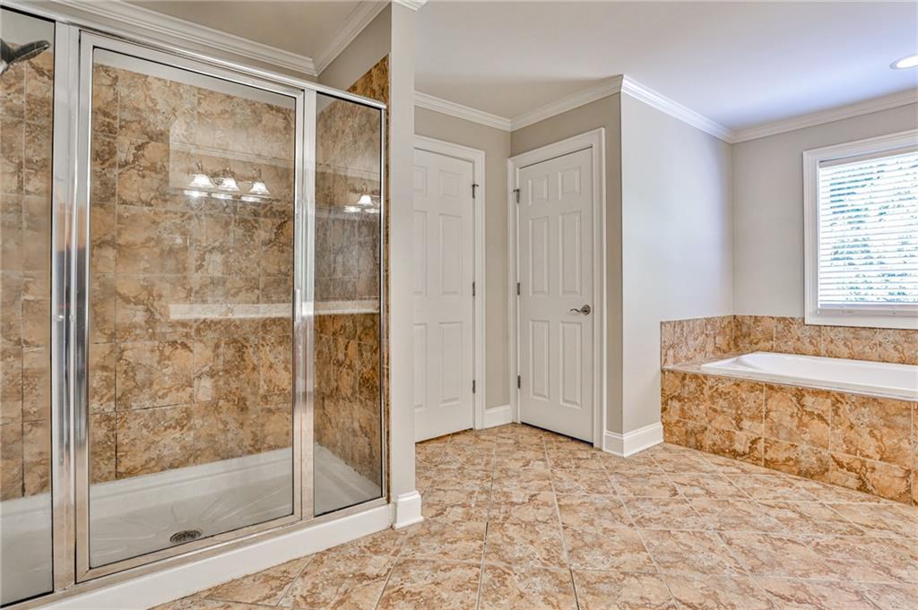 530 Gracelyn Court SW