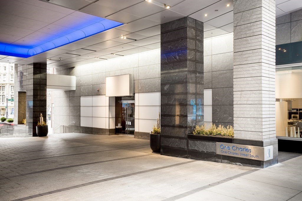 1 Charles Street South # 11A