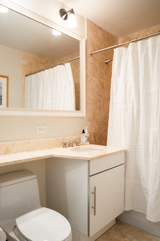 1 Charles Street South # 11A