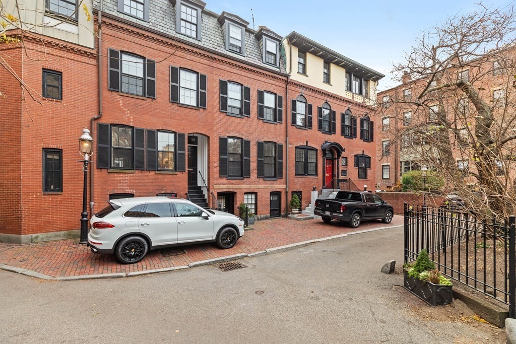 3 Mount Vernon Sq # 1