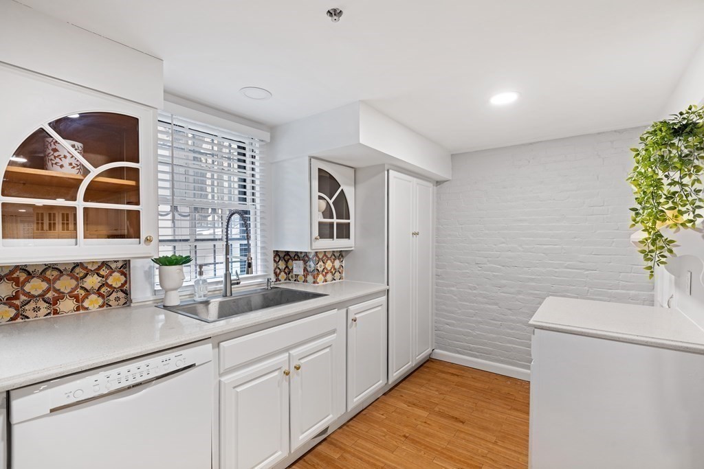 3 Mount Vernon Sq # 1