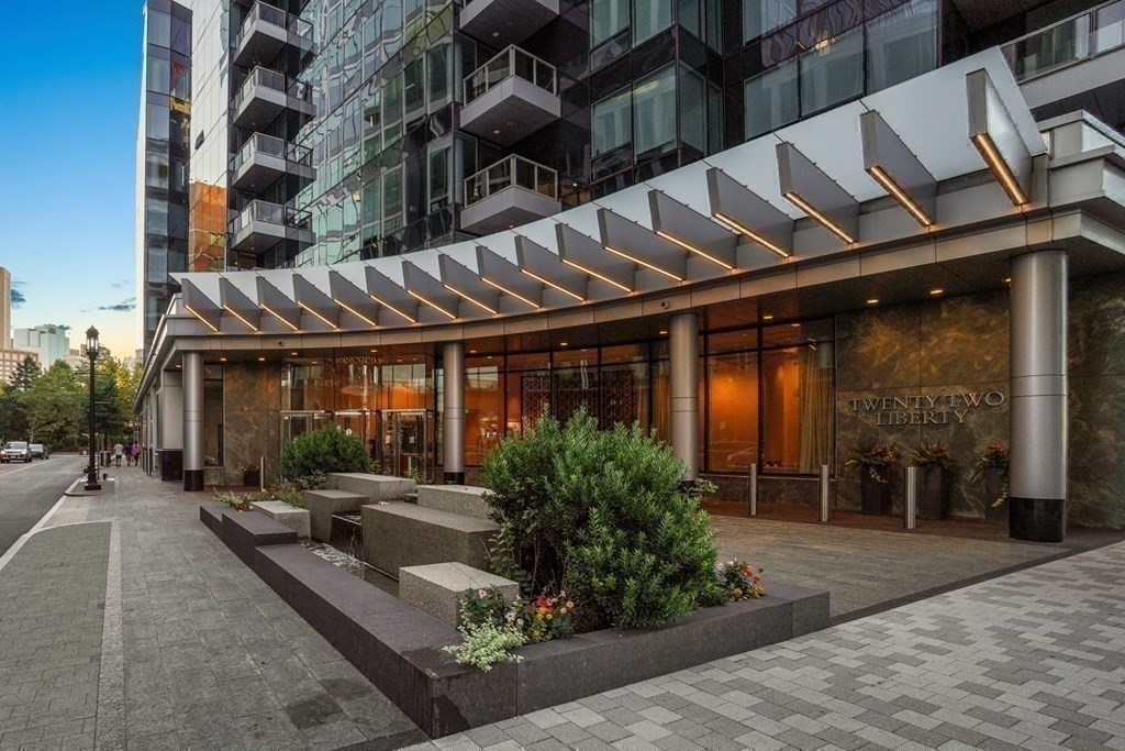22 Liberty Drive # 7A