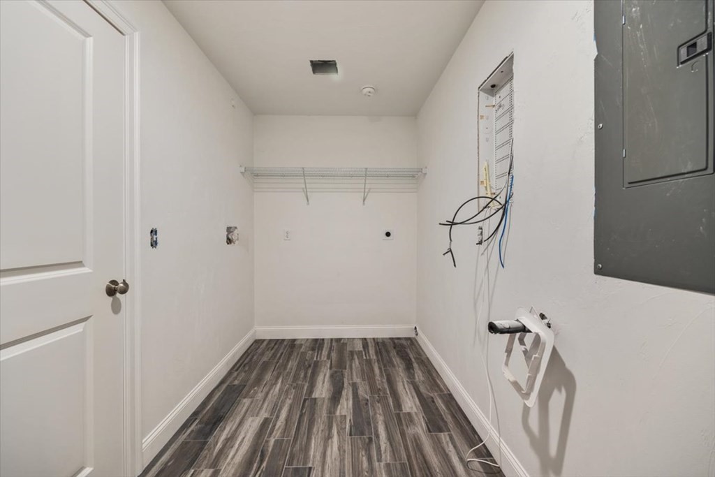 140 North Walker # 322