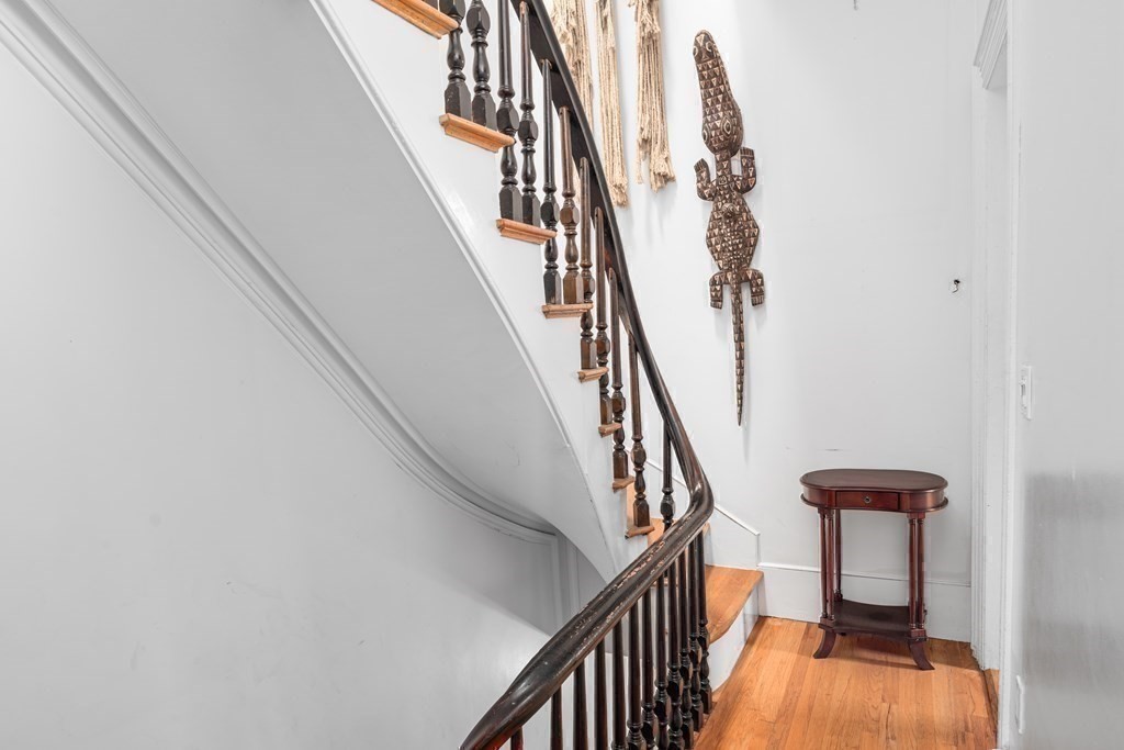 8 Auburn St