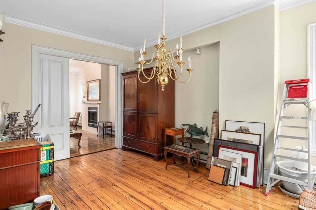 8 Auburn St