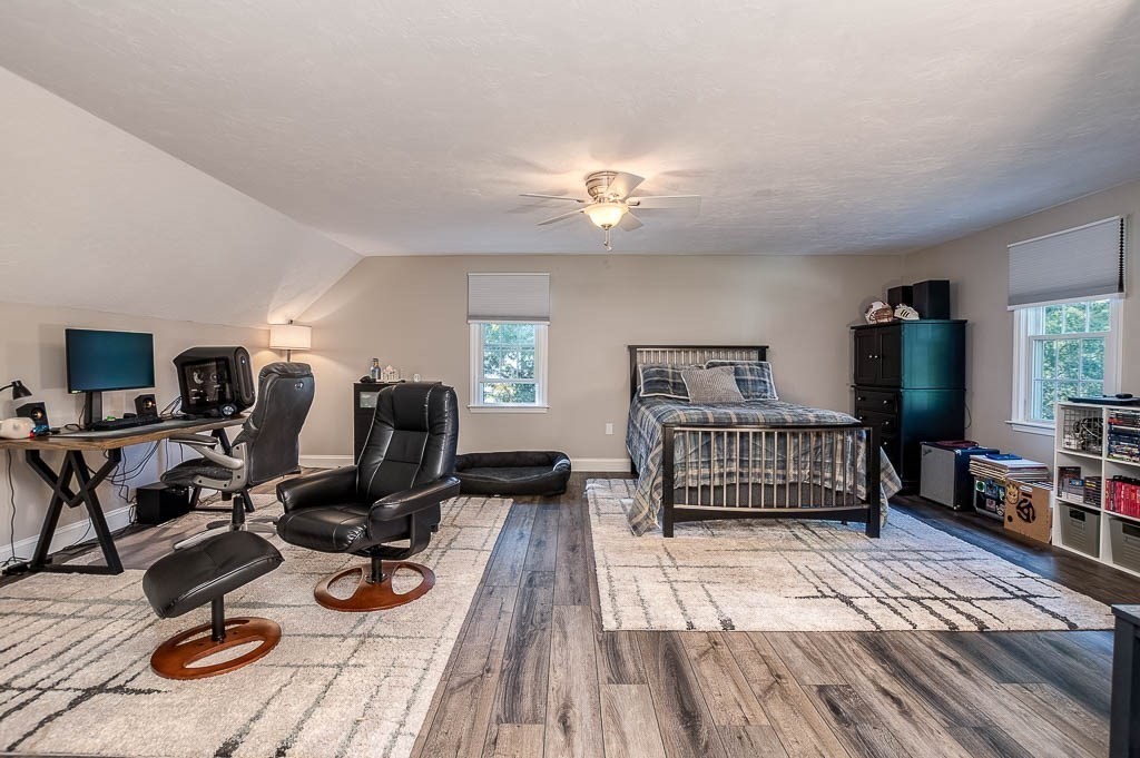 16 Creeping Jenny Ln