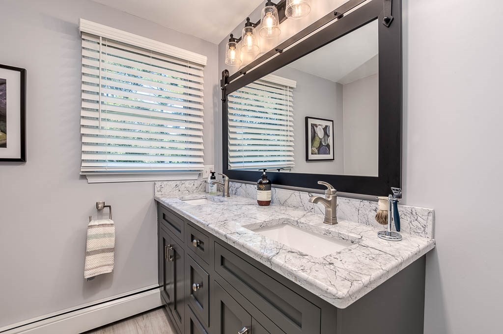 16 Creeping Jenny Ln