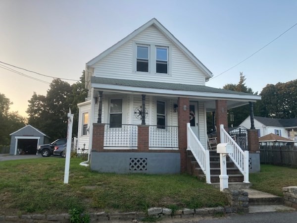 9 Pratt St