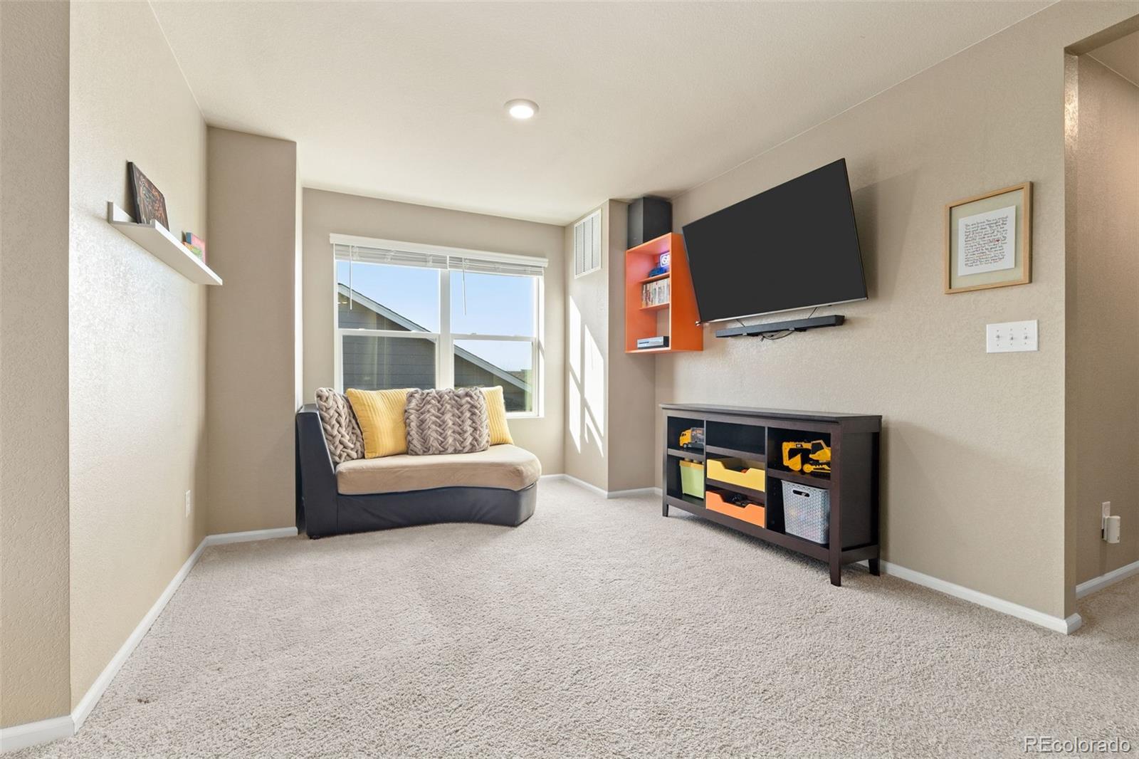 6724 Fraser Circle