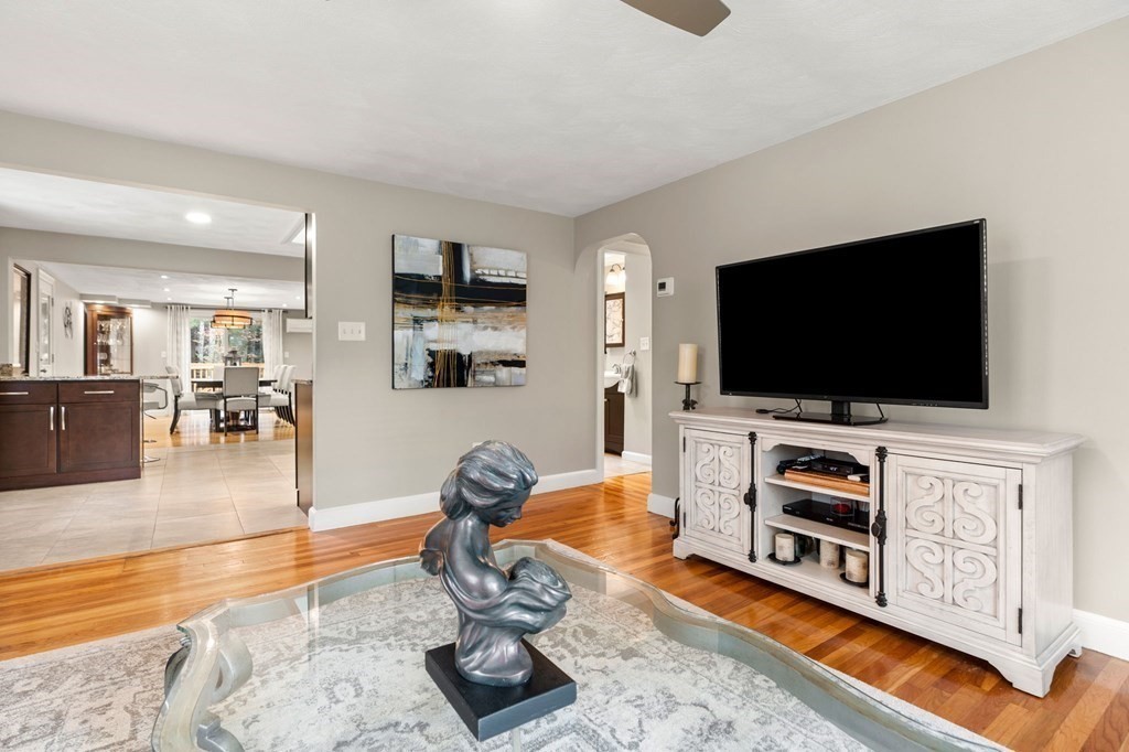 7 Grandview Rd