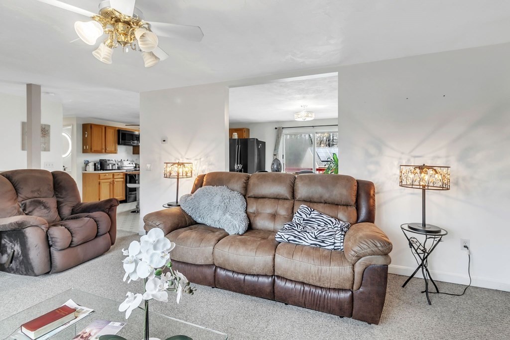 45 Sunny Ave