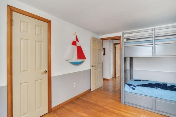 171 Edgewater W # 1