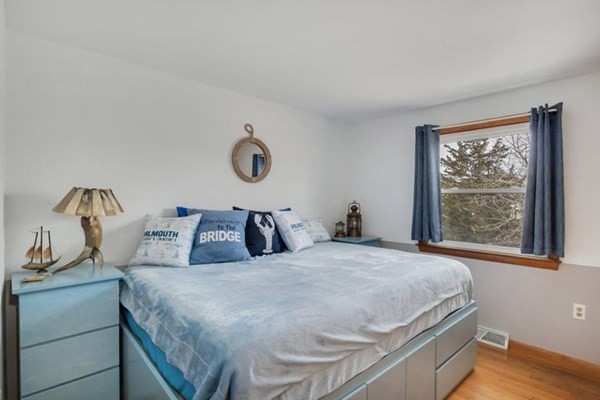 171 Edgewater W # 1