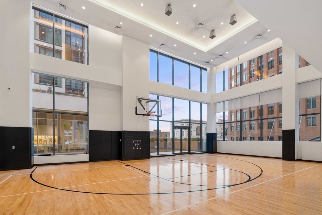 133 Seaport Blvd. # 1715