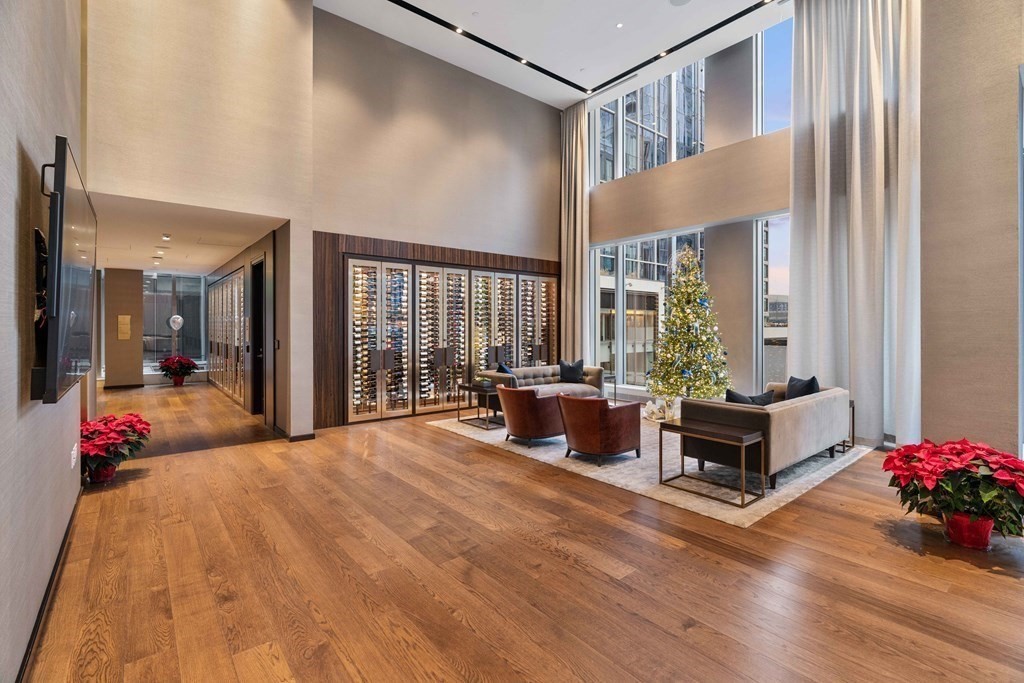 133 Seaport Blvd. # 1715