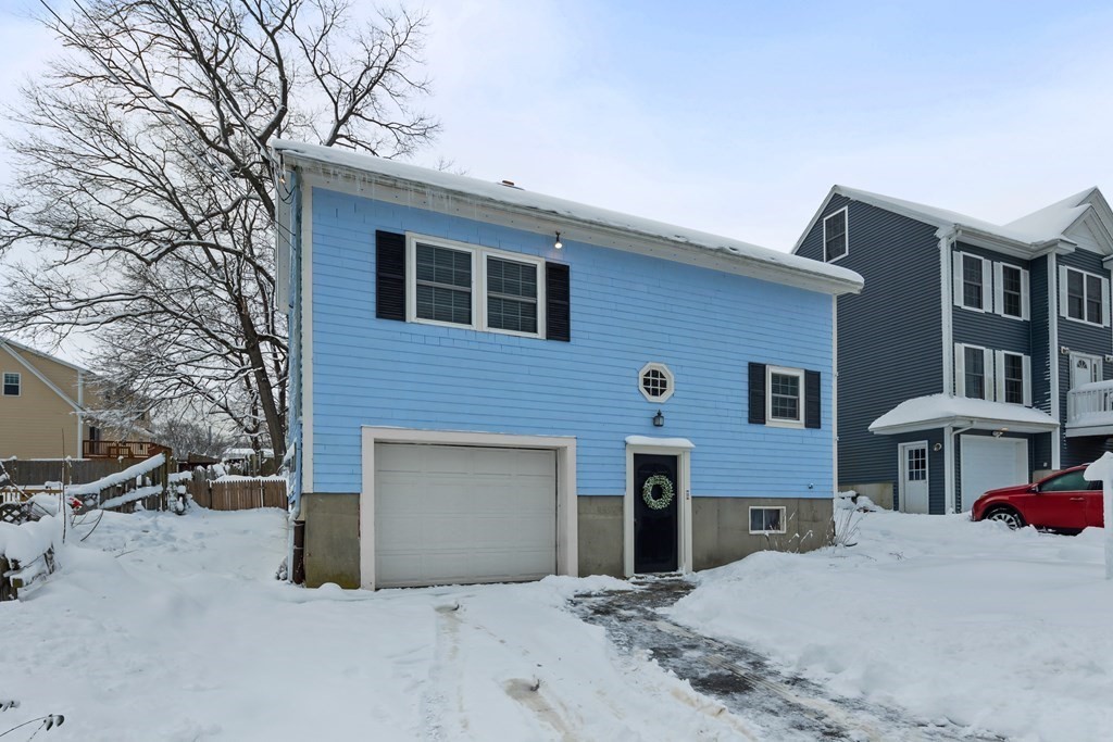 9 Fuller Rd