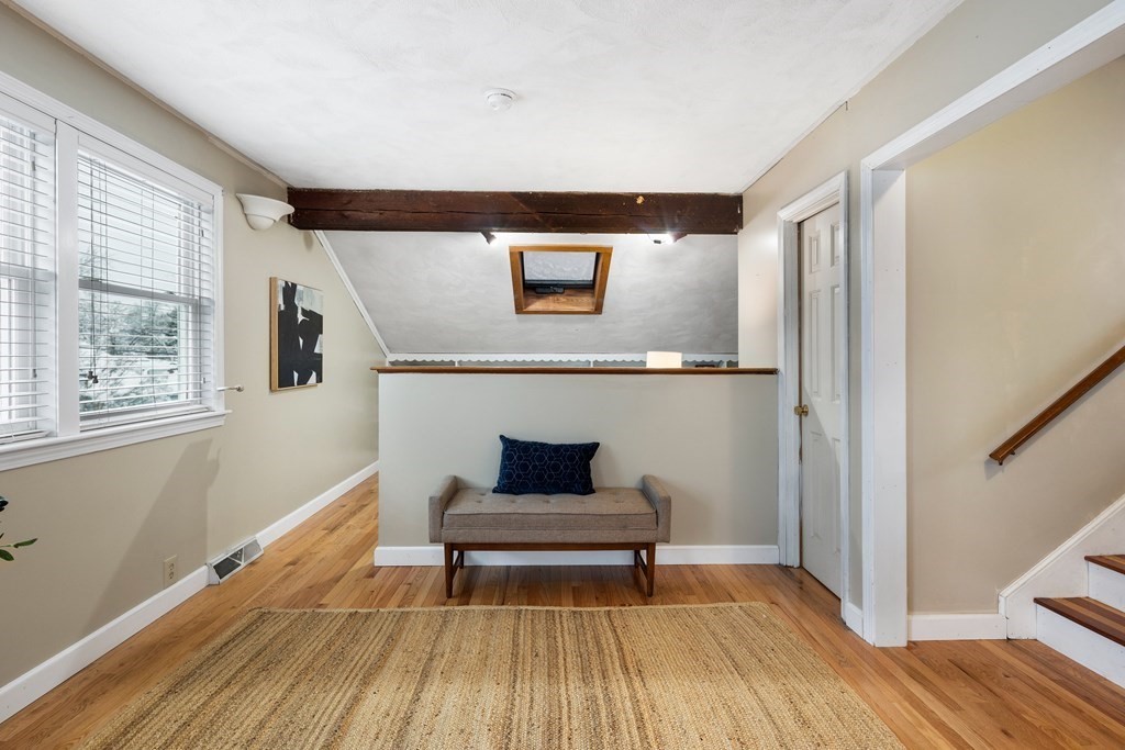 9 Fuller Rd