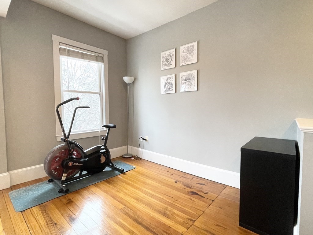 367 Cardinal Medeiros Ave # 2