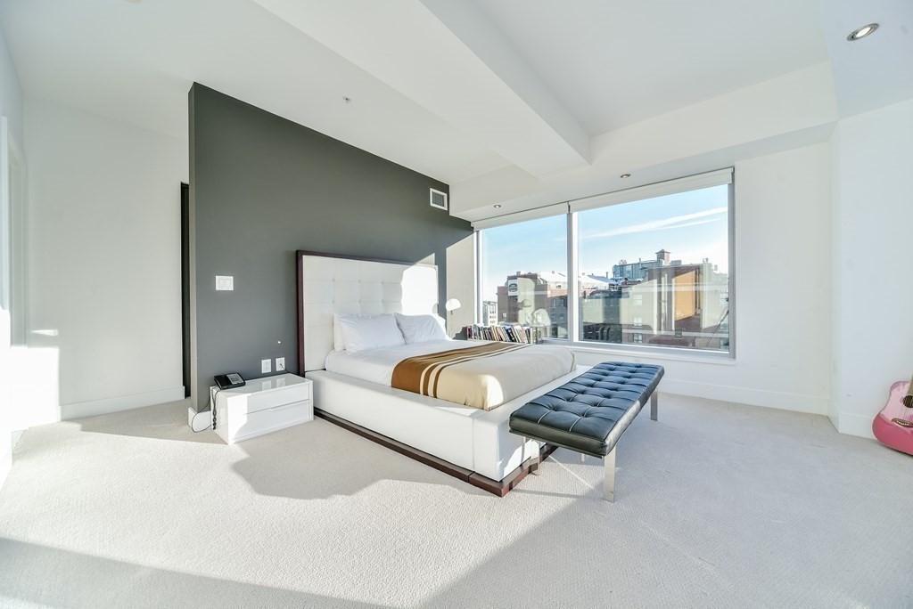 110 Stuart Street # 16B