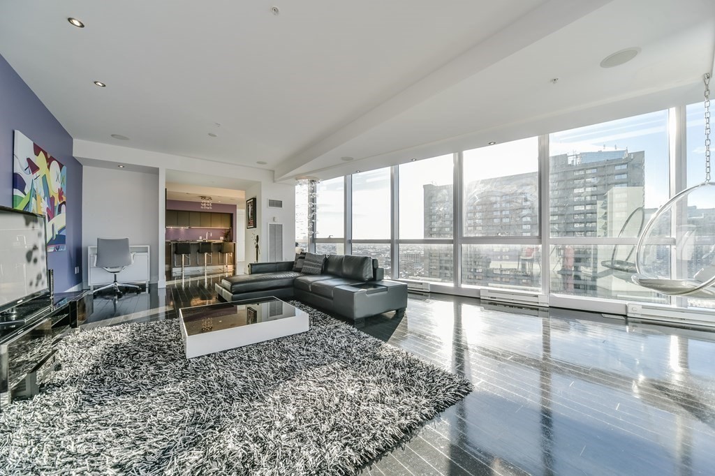 110 Stuart Street # 16B