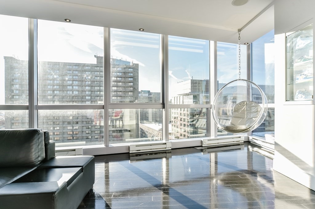 110 Stuart Street # 16B