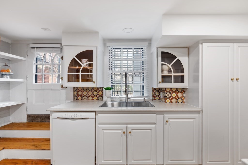 3 Mount Vernon Sq # 1