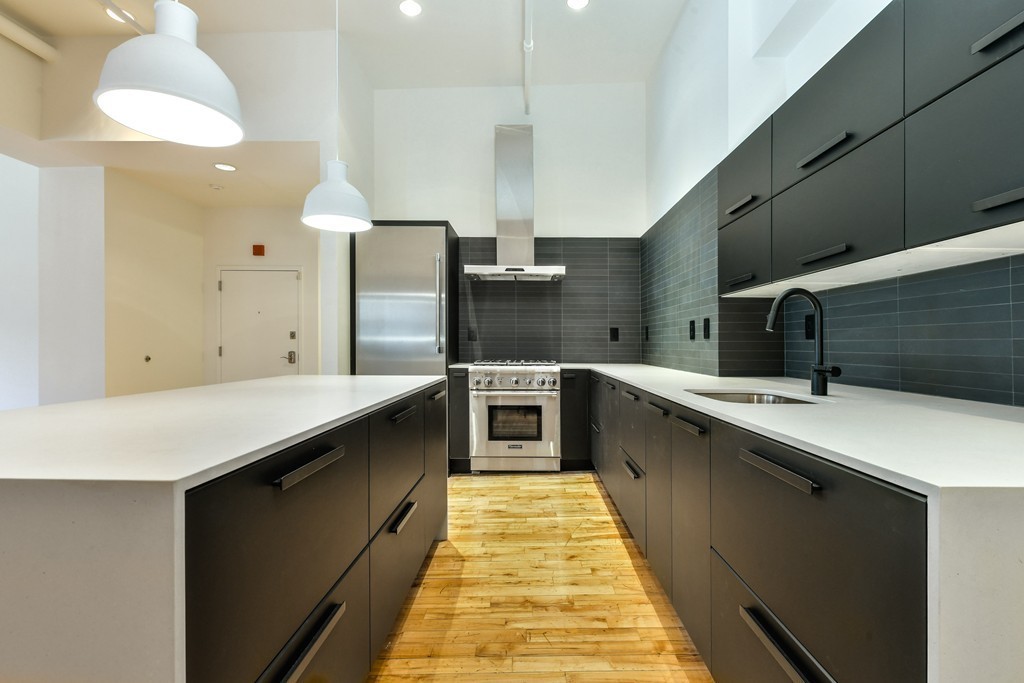 70-72 Northampton Street # 101