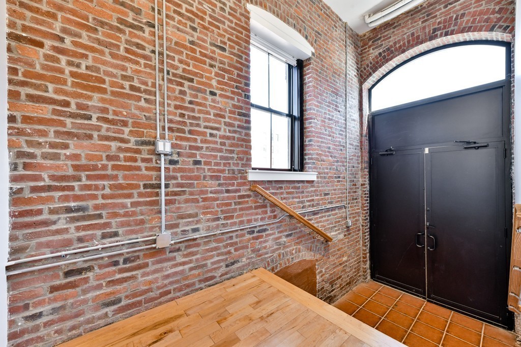 70-72 Northampton Street # 101