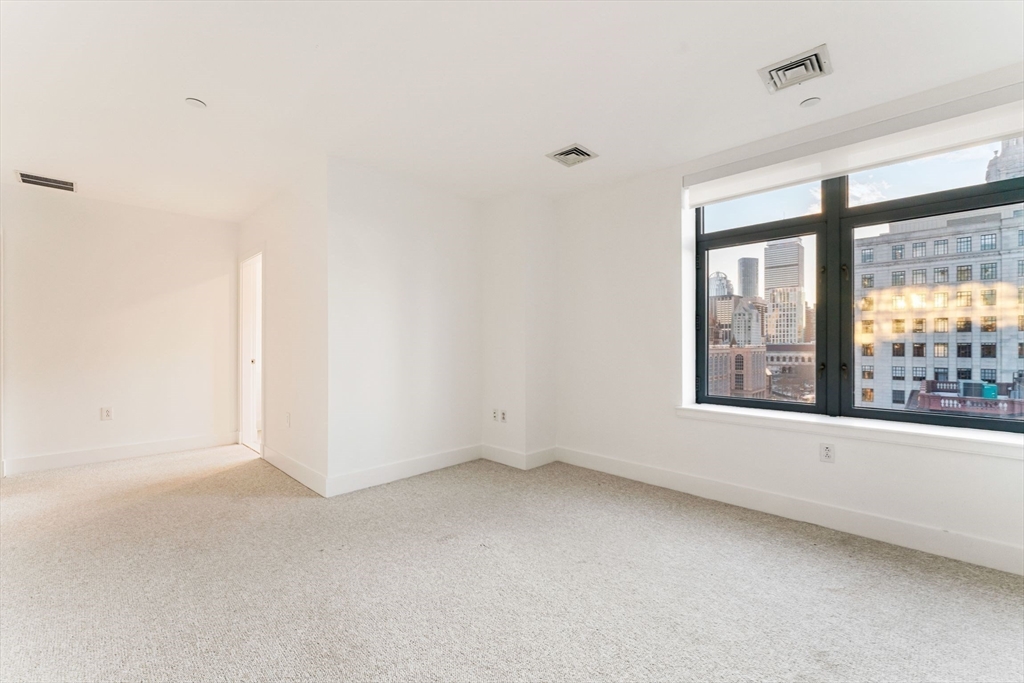 425 Boylston Street # 801