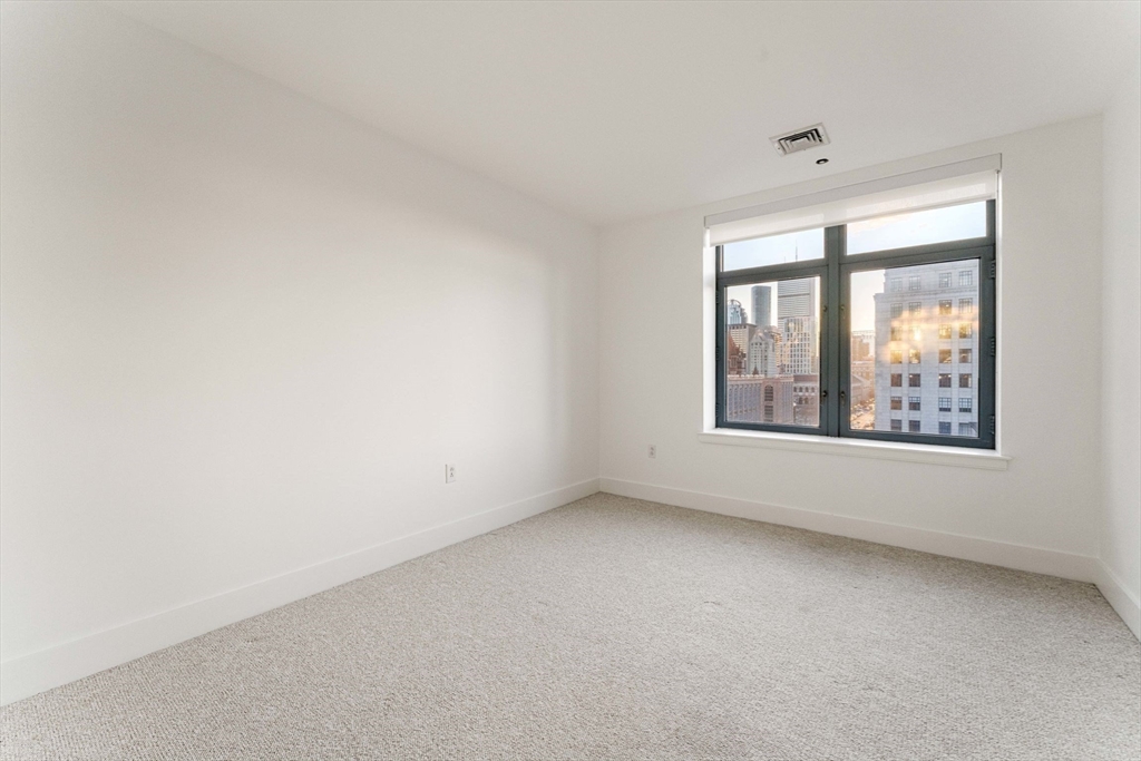 425 Boylston Street # 801