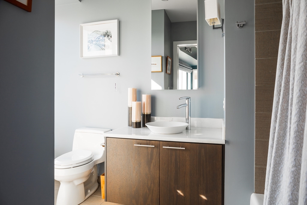 110 Stuart Street # 26G