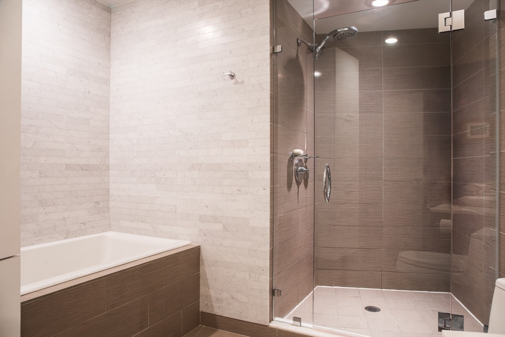 110 Stuart Street # 26G