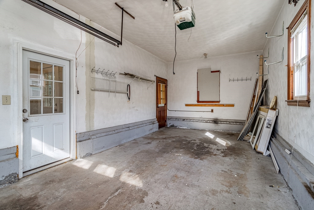 319 Lake Avenue